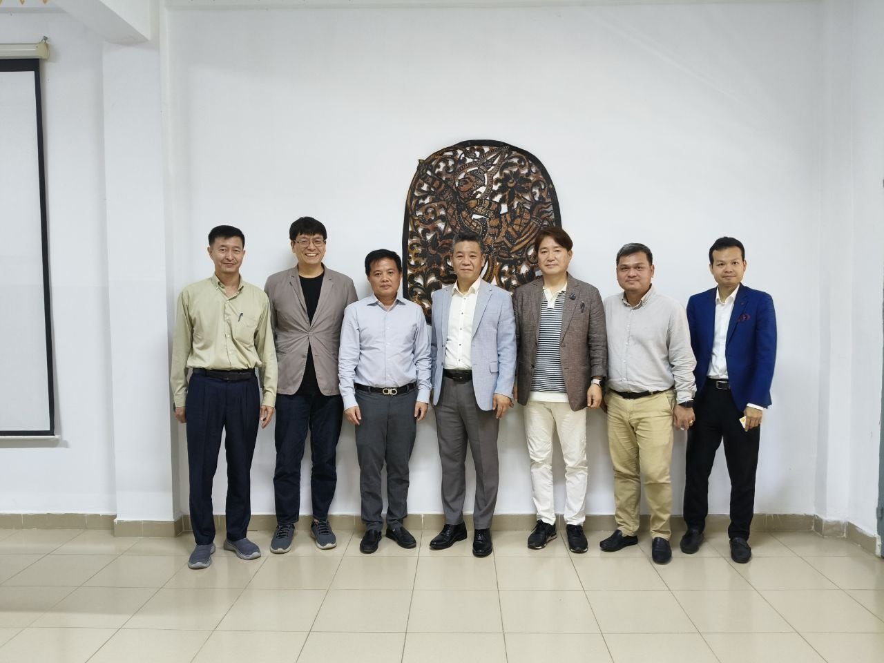 2026년 6월 24일 Heritage Digital Twin Initiative 발표 후 MoCFA 관계자들과 함께한 단체 사진